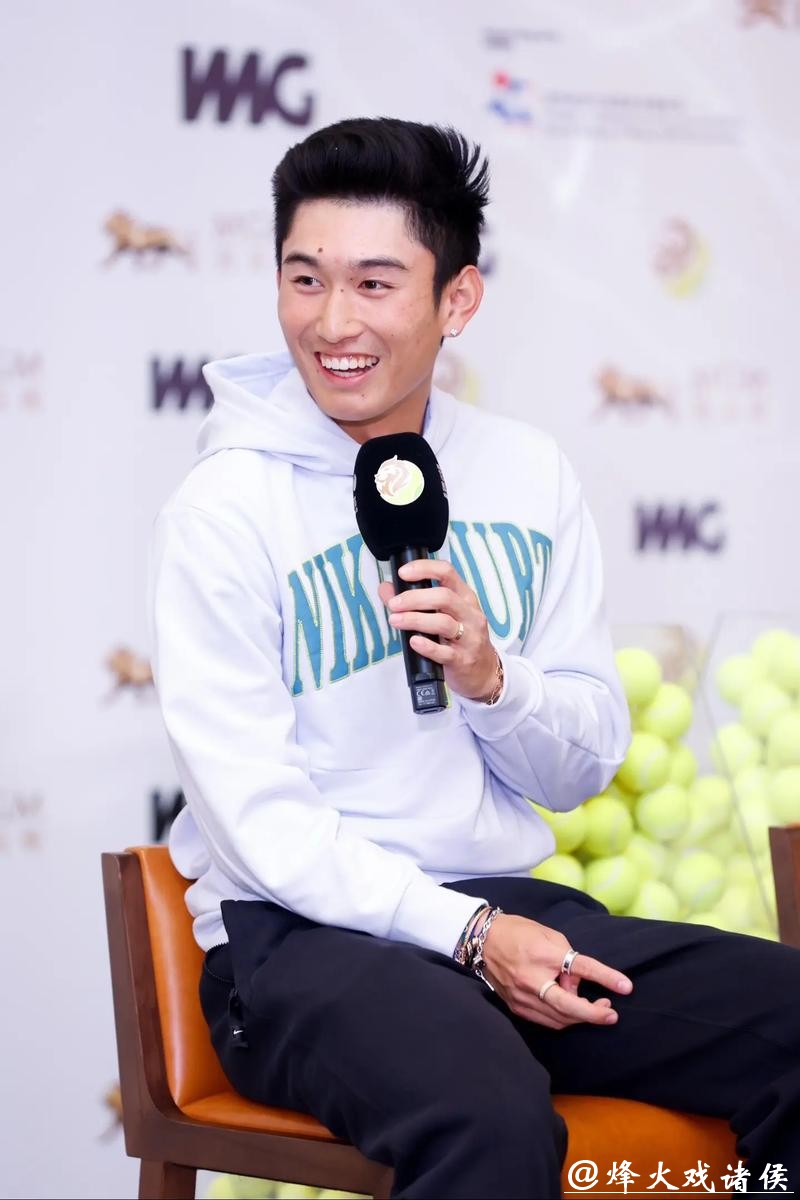 澳网:在哪里跌倒就在哪里爬起来,商竣程时隔一年重夺胜利 澳网:在哪里跌倒就在哪里爬起来,商竣程时隔一年重夺胜利