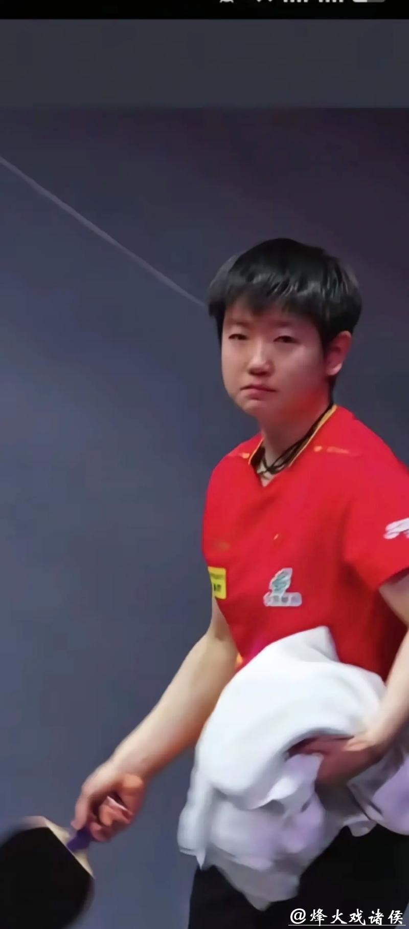 孙颖莎的脚踝,算不清国乒的账 孙颖莎的脚踝,算不清国乒的账