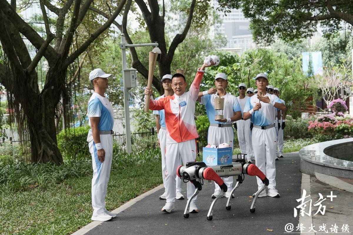 探索标准化运行新路径！深圳系统构建赛会志愿服务五大体系